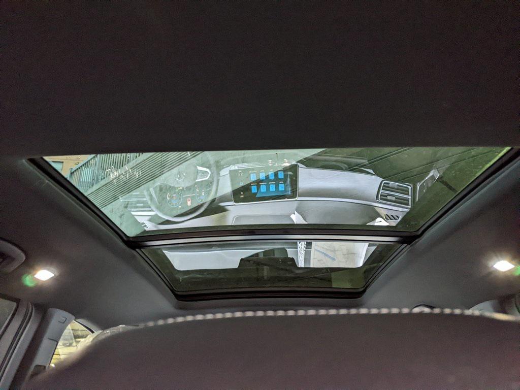 new 2026 Volkswagen Atlas Cross Sport car, priced at $45,746