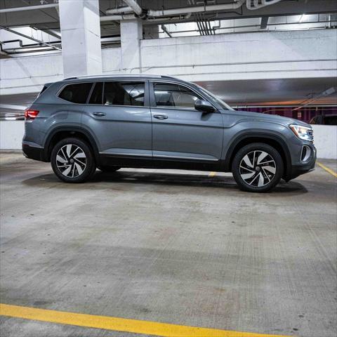 new 2025 Volkswagen Atlas car, priced at $49,656