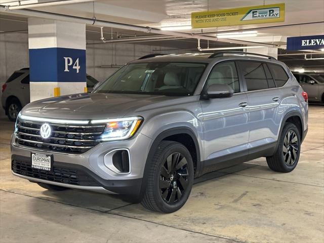 new 2025 Volkswagen Atlas car, priced at $43,157