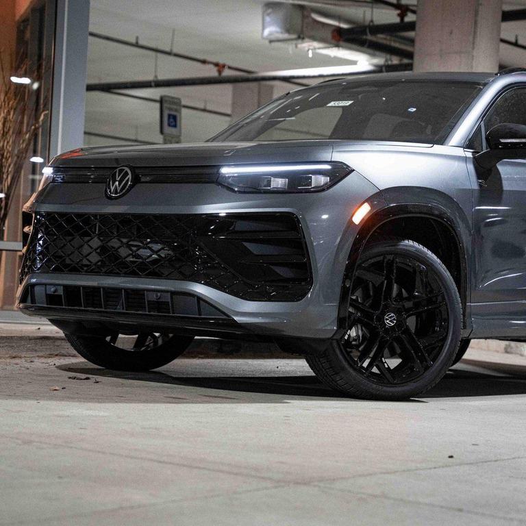 new 2025 Volkswagen Tiguan car, priced at $36,486