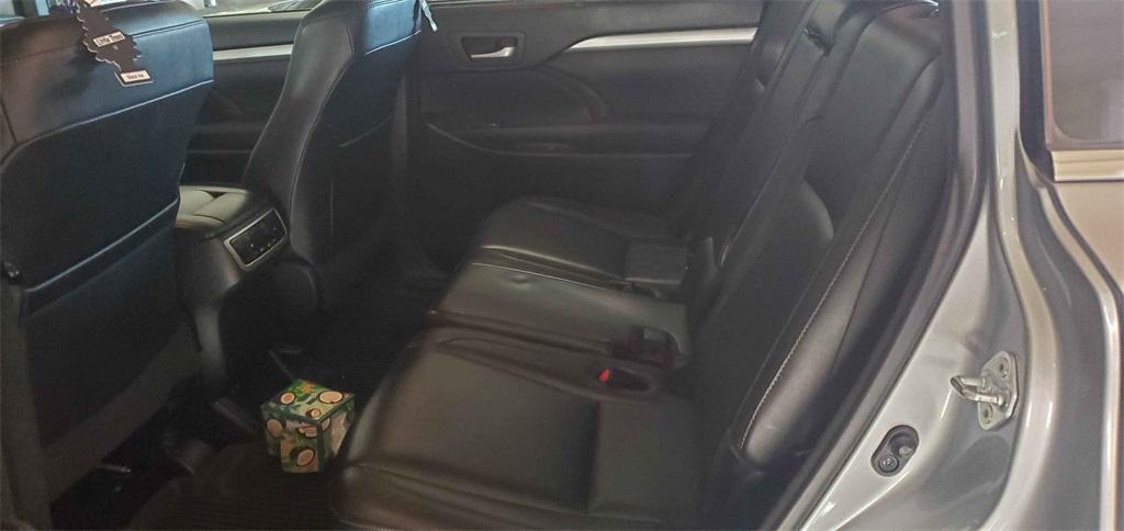 used 2017 Toyota Highlander car, priced at $24,500