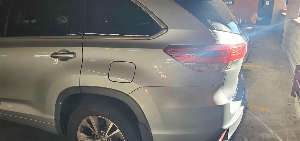 used 2017 Toyota Highlander car, priced at $24,500
