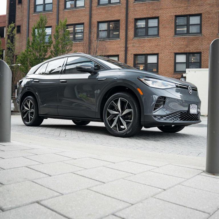 new 2025 Volkswagen ID.4 car, priced at $56,261