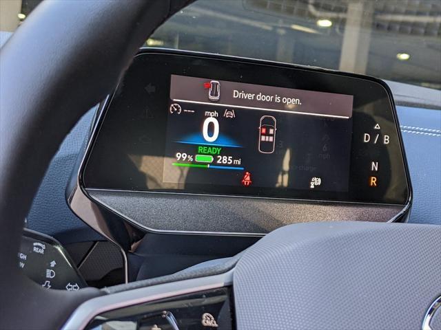 new 2025 Volkswagen ID.4 car, priced at $47,816
