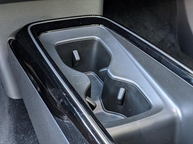 new 2025 Volkswagen ID.4 car, priced at $47,816