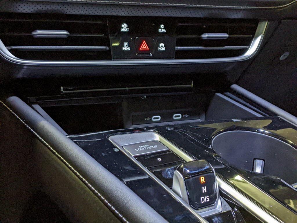 new 2026 Volkswagen Atlas car, priced at $45,943