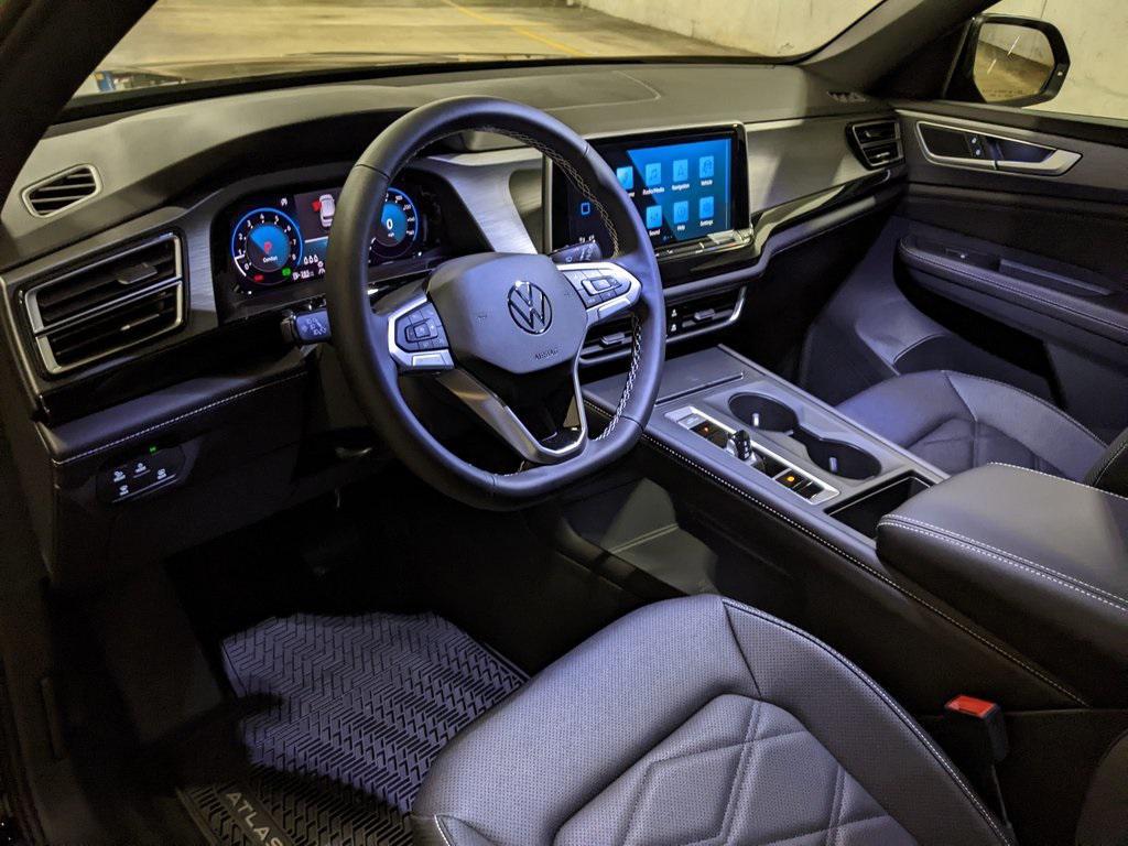 new 2026 Volkswagen Atlas Cross Sport car, priced at $42,681