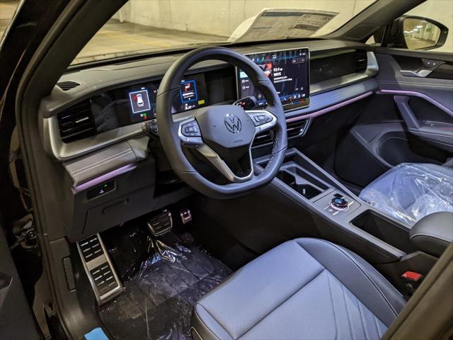 new 2025 Volkswagen Tiguan car, priced at $37,986