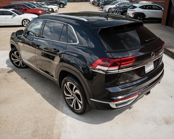 used 2021 Volkswagen Atlas Cross Sport car, priced at $30,000