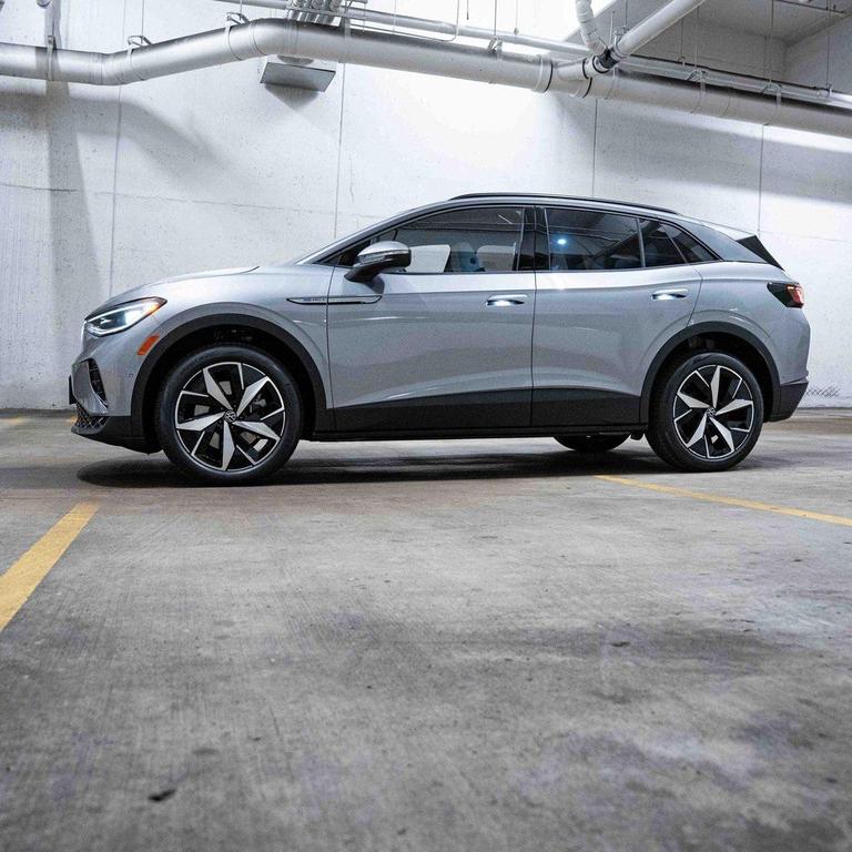 new 2025 Volkswagen ID.4 car, priced at $56,261