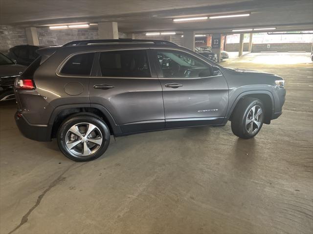 used 2022 Jeep Cherokee car, priced at $29,000