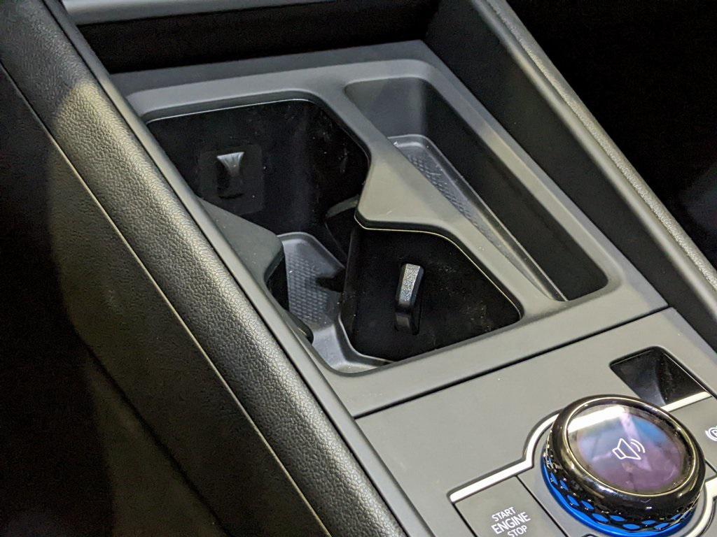 new 2025 Volkswagen Tiguan car, priced at $26,271