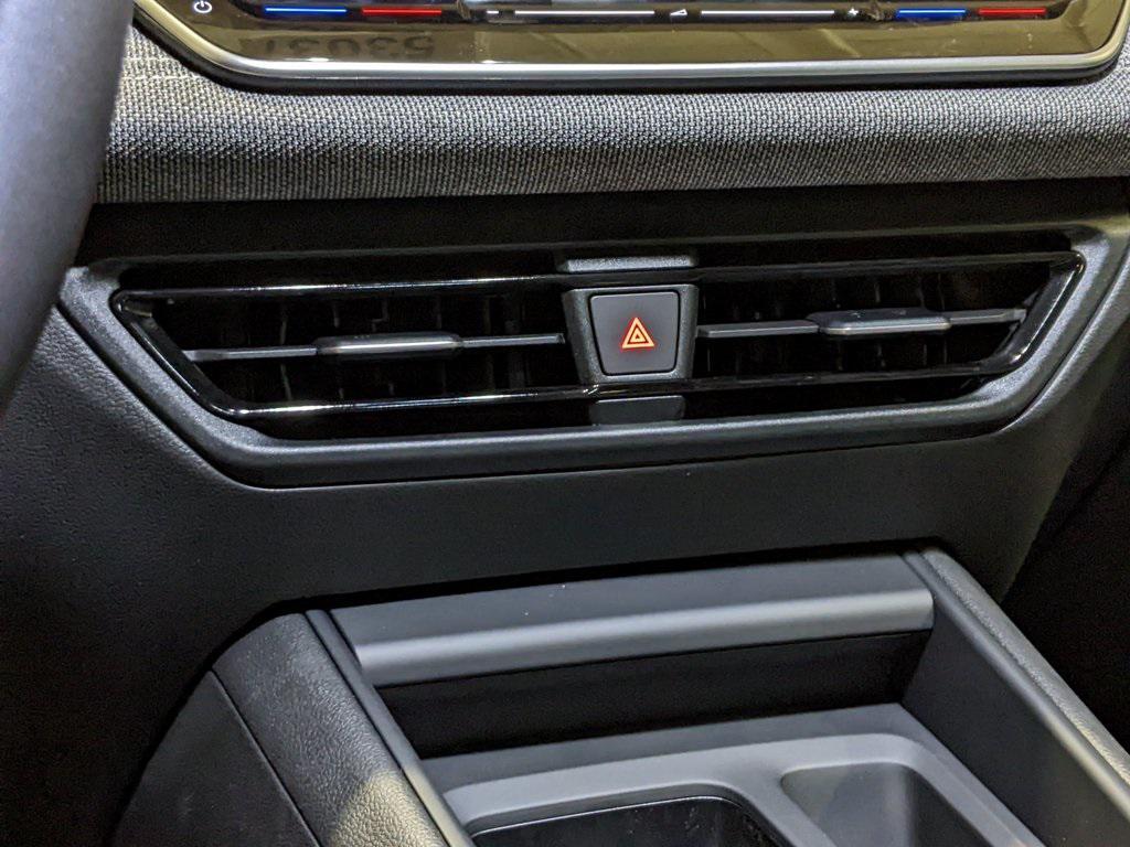 new 2025 Volkswagen Tiguan car, priced at $26,271