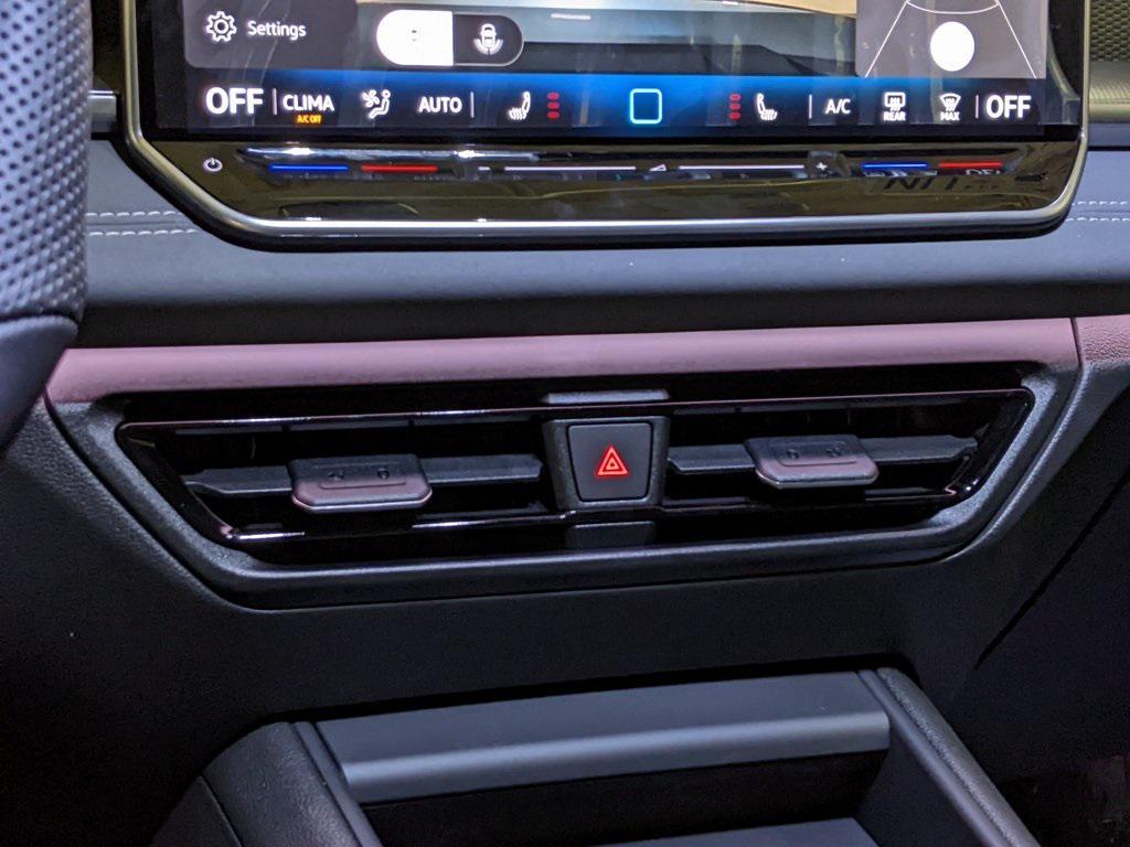 new 2025 Volkswagen Tiguan car, priced at $33,486