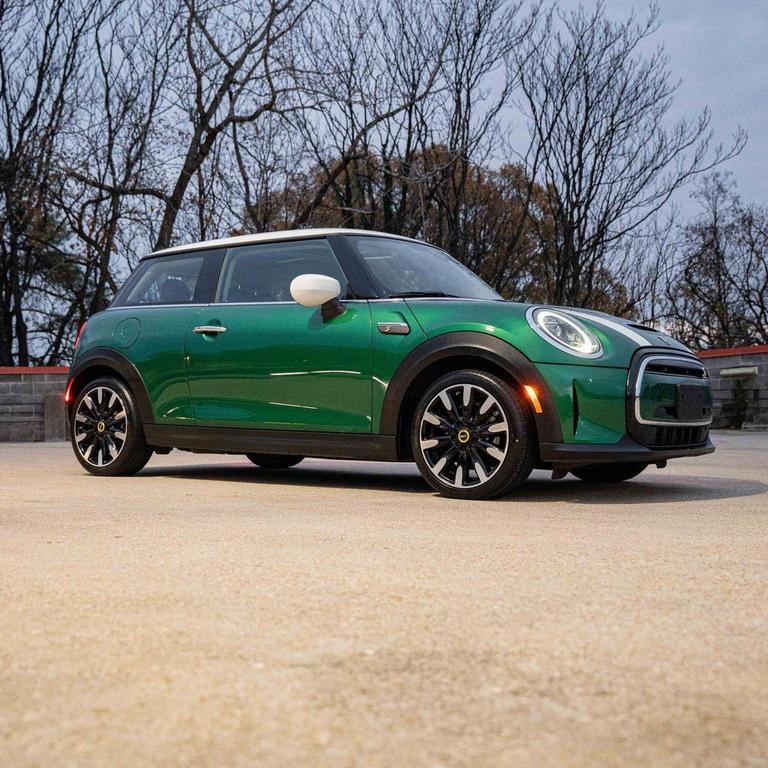 used 2023 MINI Hardtop car, priced at $21,500