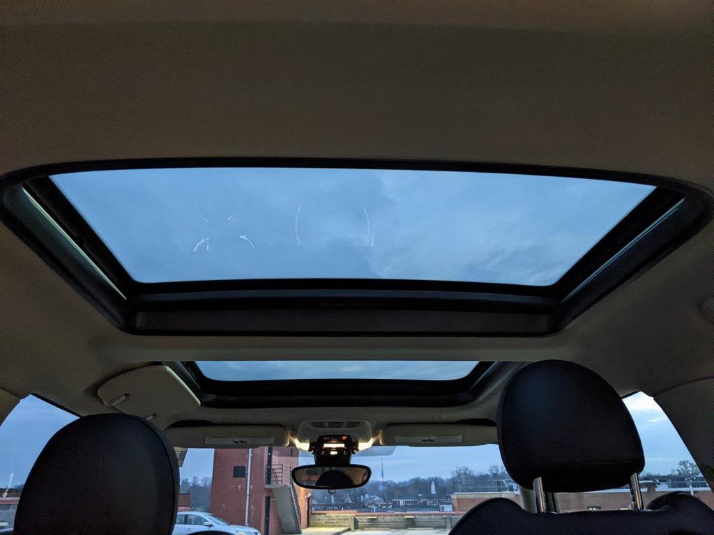 used 2023 MINI Hardtop car, priced at $21,500