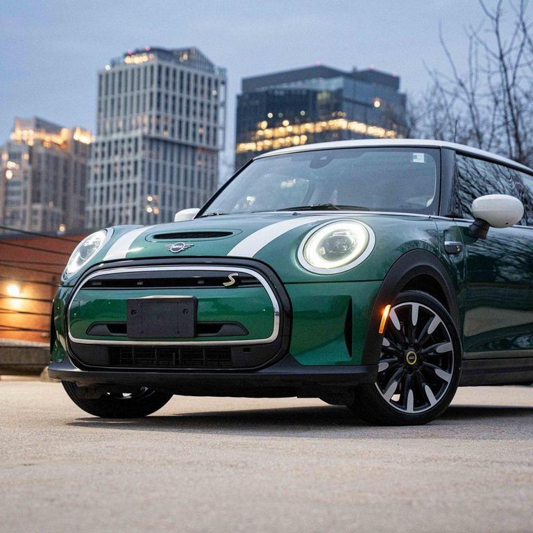 used 2023 MINI Hardtop car, priced at $21,500