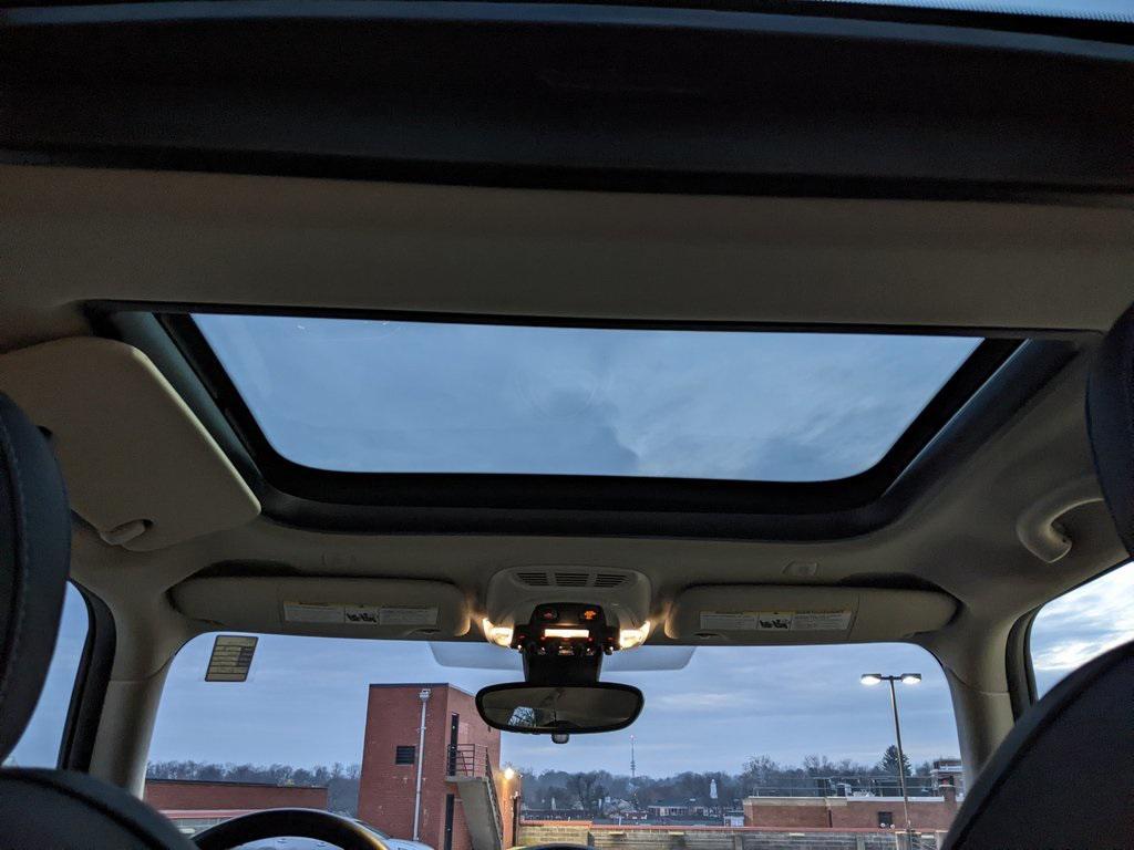 used 2023 MINI Hardtop car, priced at $21,500