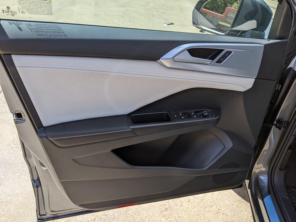 new 2025 Volkswagen Taos car, priced at $29,026