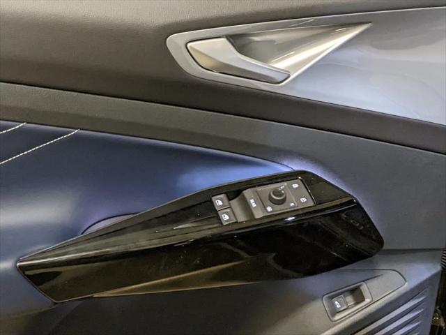 new 2025 Volkswagen ID.4 car, priced at $54,761