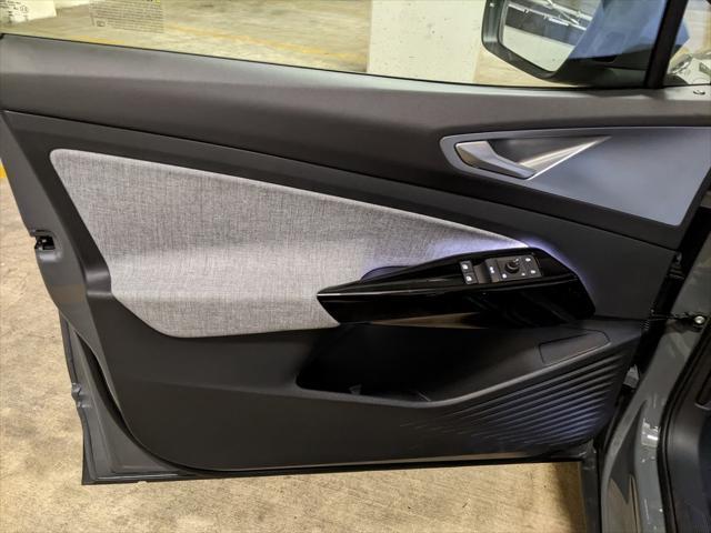new 2025 Volkswagen ID.4 car, priced at $46,161