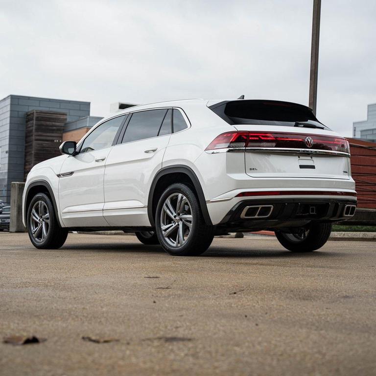 used 2024 Volkswagen Atlas Cross Sport car, priced at $37,500