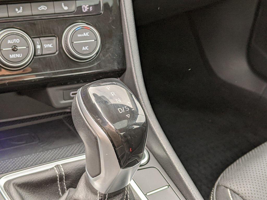 used 2022 Volkswagen Jetta car, priced at $21,000