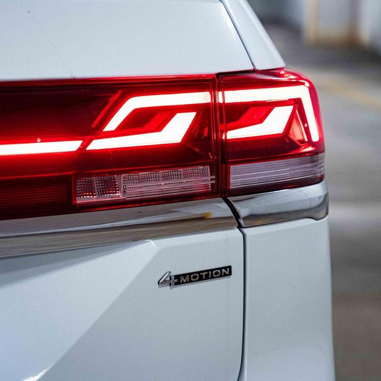 new 2026 Volkswagen Atlas car, priced at $54,566