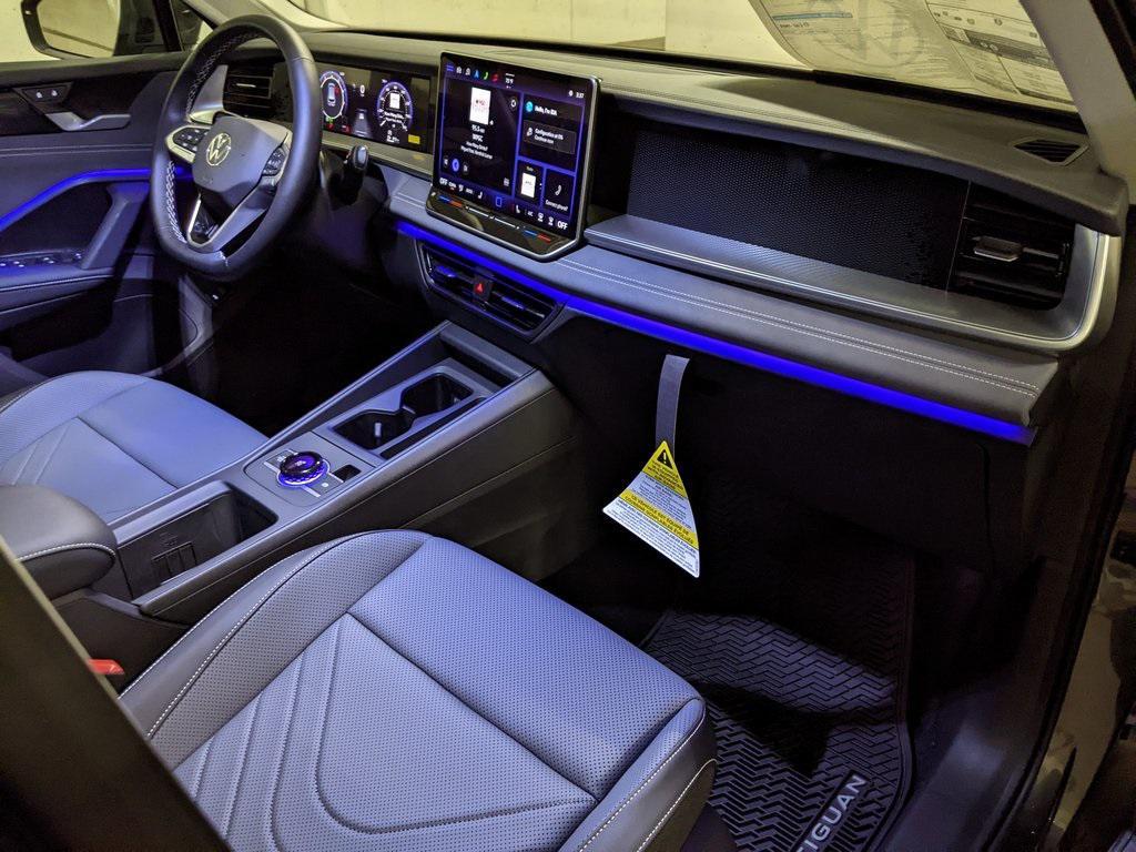 new 2025 Volkswagen Tiguan car, priced at $36,776
