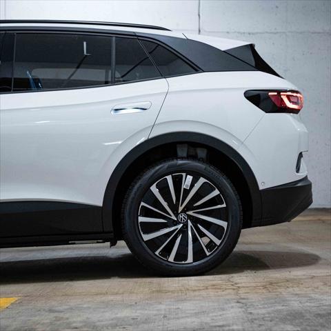 new 2025 Volkswagen ID.4 car, priced at $46,161