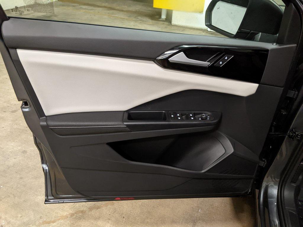 new 2025 Volkswagen Taos car, priced at $25,711