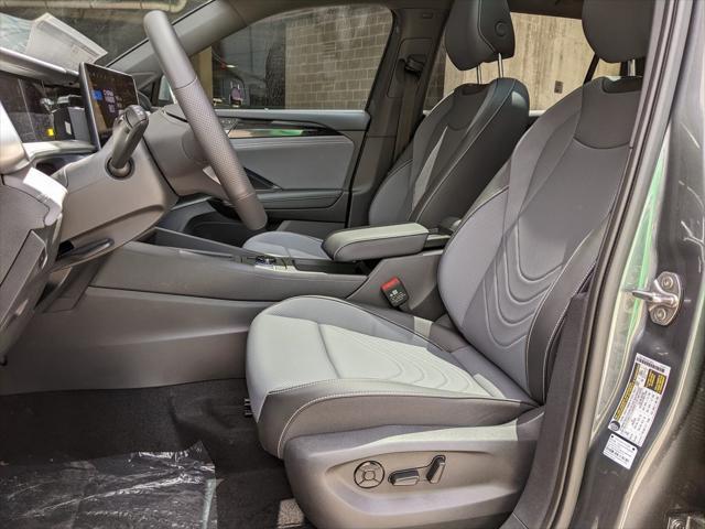 new 2025 Volkswagen Tiguan car, priced at $37,986