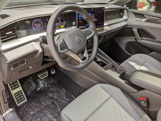 new 2025 Volkswagen Tiguan car, priced at $37,986