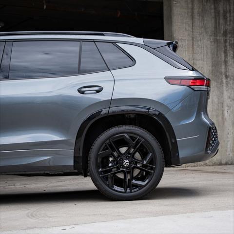 new 2025 Volkswagen Tiguan car, priced at $37,986