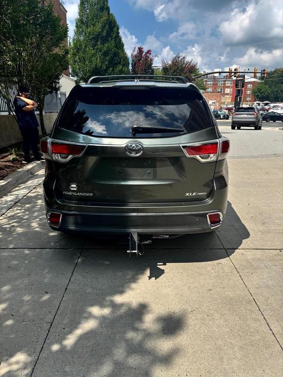 used 2014 Toyota Highlander car, priced at $17,000