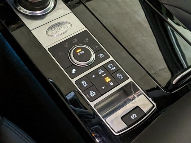 used 2018 Land Rover Discovery car, priced at $28,000
