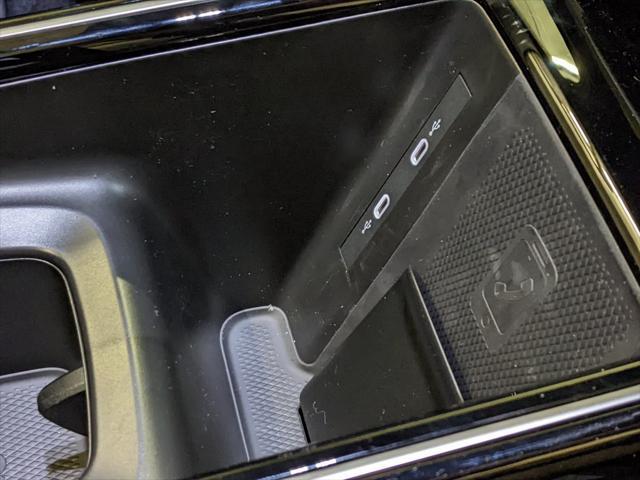 new 2025 Volkswagen ID.4 car, priced at $49,661
