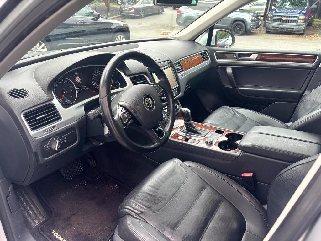 used 2014 Volkswagen Touareg car, priced at $11,500
