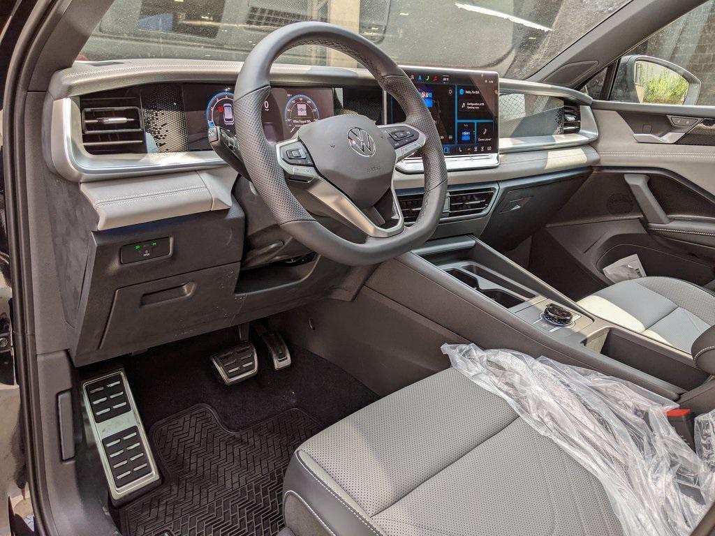 new 2025 Volkswagen Tiguan car, priced at $37,736