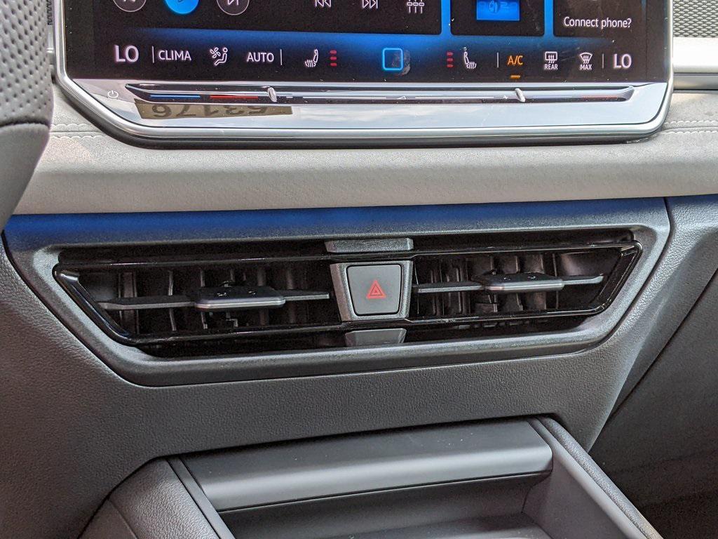 new 2025 Volkswagen Tiguan car, priced at $37,736