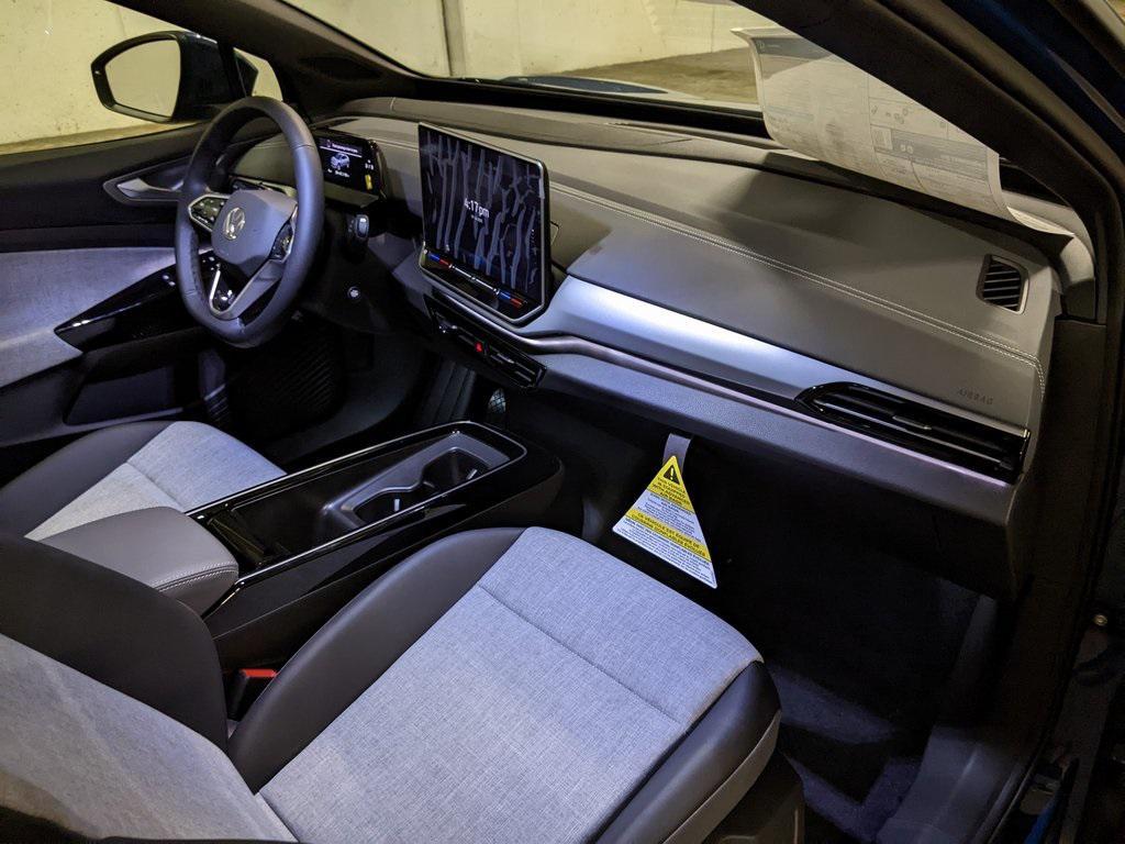 new 2025 Volkswagen ID.4 car, priced at $46,140