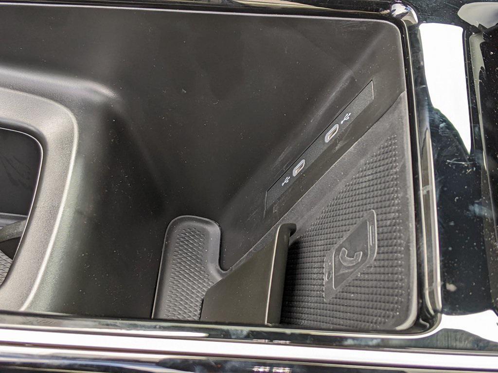 new 2025 Volkswagen ID.4 car, priced at $54,471