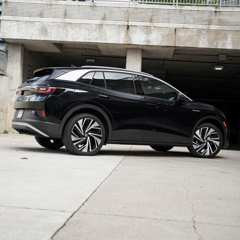 new 2025 Volkswagen ID.4 car, priced at $54,471