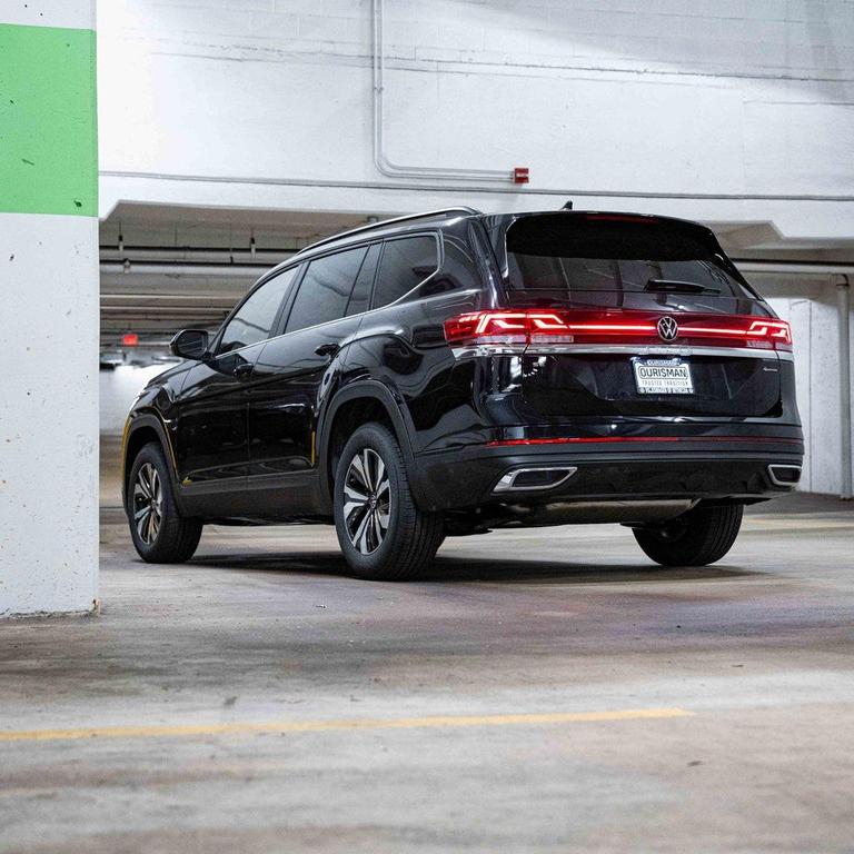 new 2026 Volkswagen Atlas car, priced at $39,734