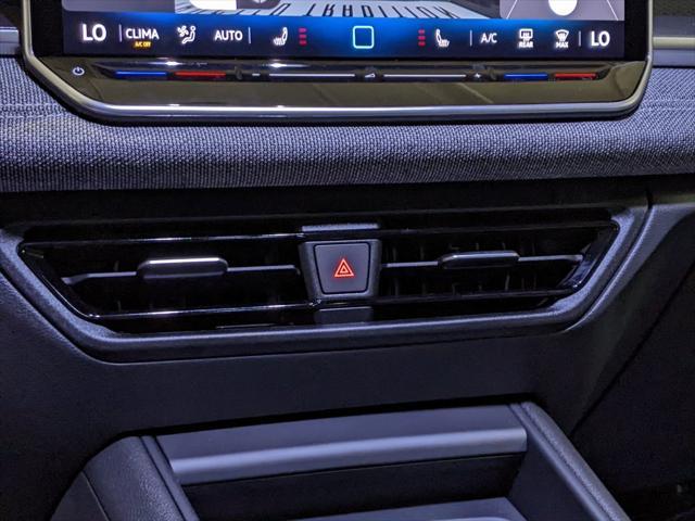 new 2025 Volkswagen Tiguan car, priced at $30,011