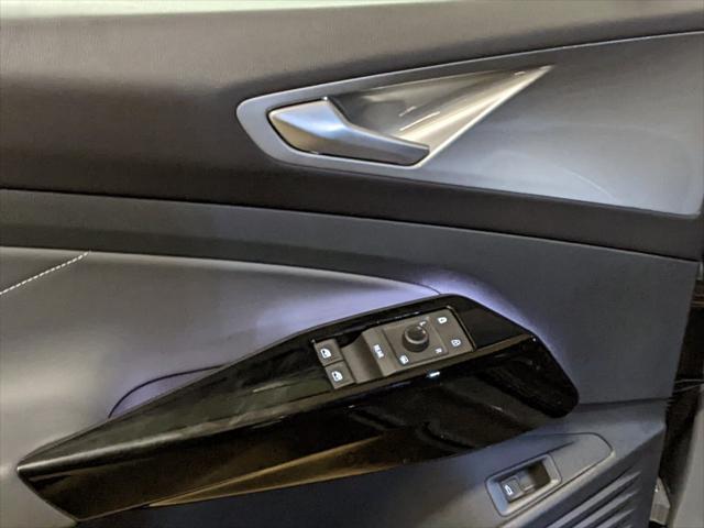 new 2025 Volkswagen ID.4 car, priced at $51,261