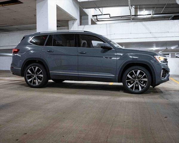 new 2025 Volkswagen Atlas car, priced at $51,921