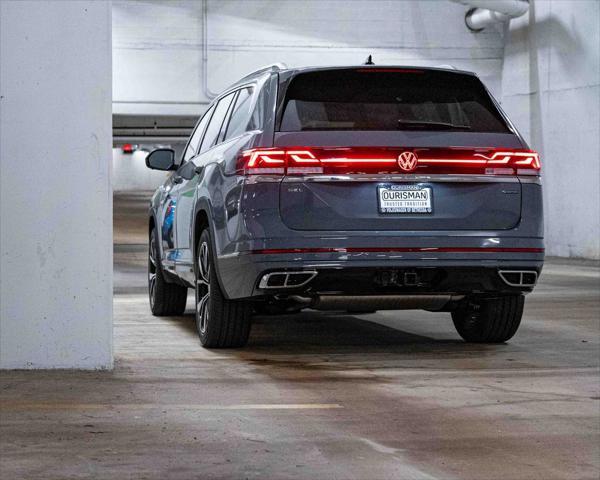 new 2025 Volkswagen Atlas car, priced at $51,921