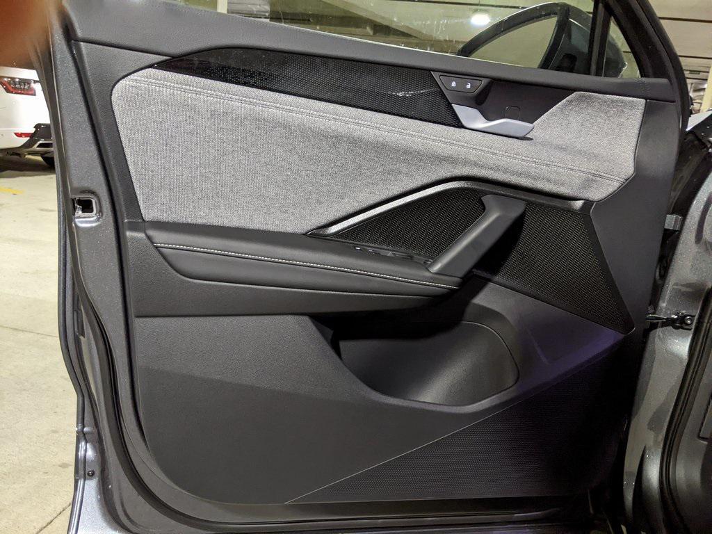 new 2025 Volkswagen Tiguan car, priced at $30,311