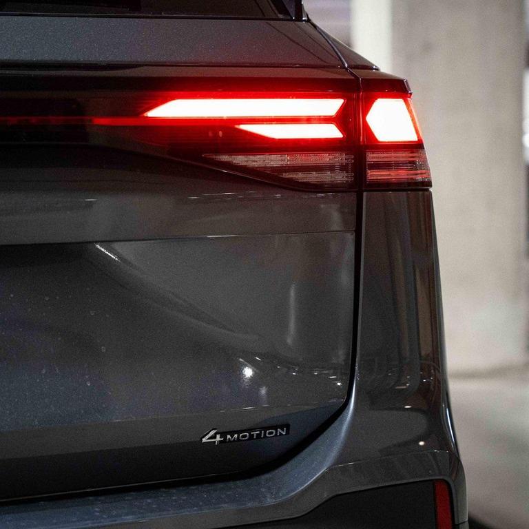 new 2025 Volkswagen Tiguan car, priced at $30,311